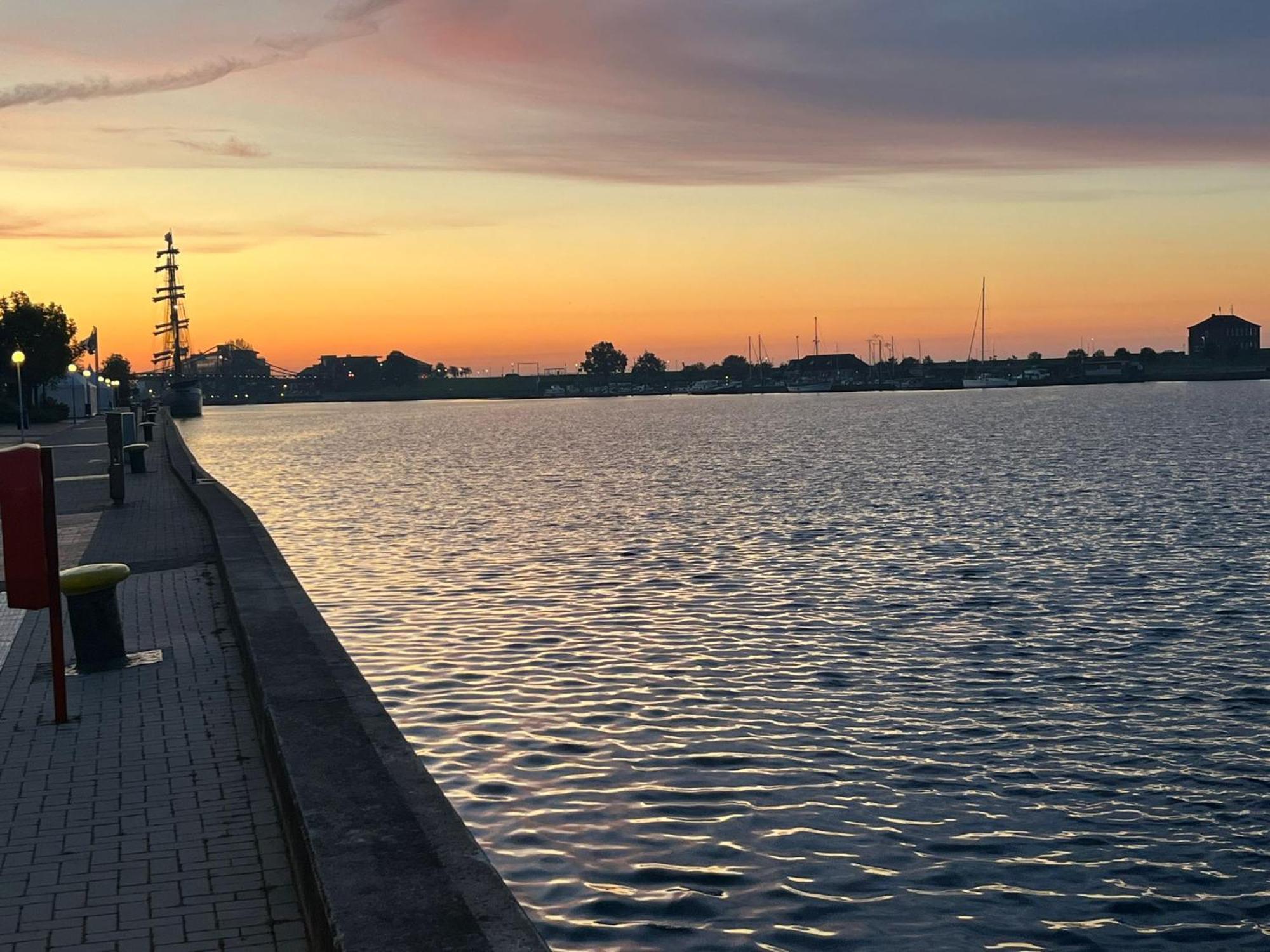 Dat Wittsche Hus - Ferienwohnung An Der Nordsee Wilhelmshaven Dış mekan fotoğraf